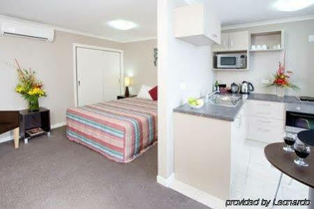 Aparthotel Quest On Ward Serviced 4*